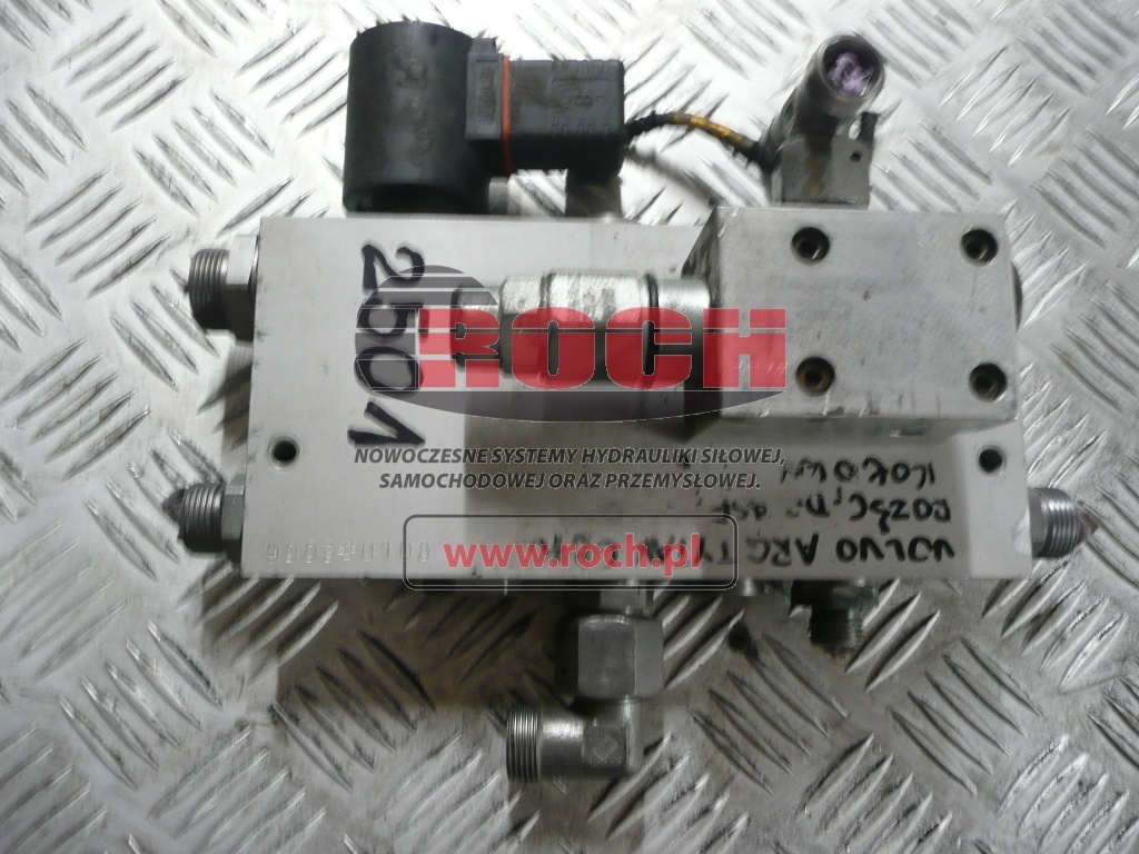 + HYDROFORCE + COMATROL 9003P0108 + 24VDC + R1123 89038981 CPN 80739105 - 1 SEKCYJNY - Гидравлический клапан: фото 2 + HYDROFORCE + COMATROL 9003P0108 + 24VDC + R1123 89038981 CPN 80739105 - 1 SEKCYJNY - Гидравлический клапан: фото 2