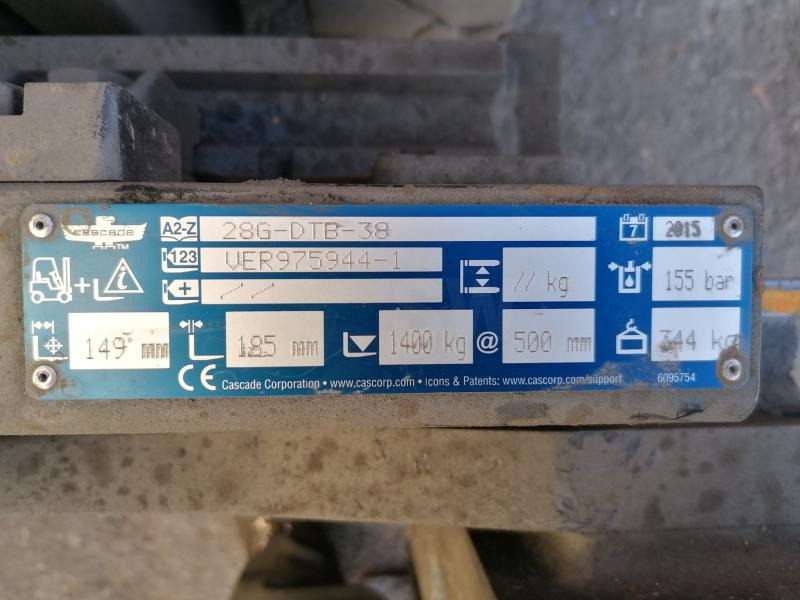 Cascade 28G-DTB-38 - Захват для Погрузочно-разгрузочной техники: фото 2 Cascade 28G-DTB-38 - Захват для Погрузочно-разгрузочной техники: фото 2