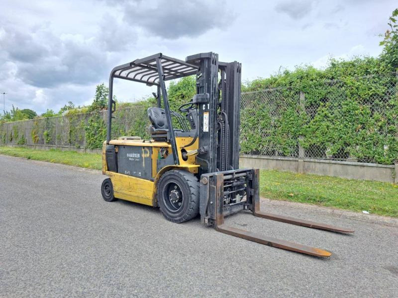 Caterpillar EP30K - Электропогрузчик: фото 2 Caterpillar EP30K - Электропогрузчик: фото 2