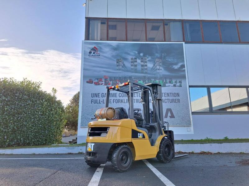 Caterpillar GP30NTD - Газовый погрузчик: фото 5 Caterpillar GP30NTD - Газовый погрузчик: фото 5