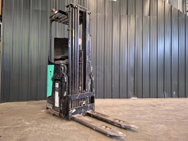 Caterpillar NSR16N - Штабелер: фото 2 Caterpillar NSR16N - Штабелер: фото 2