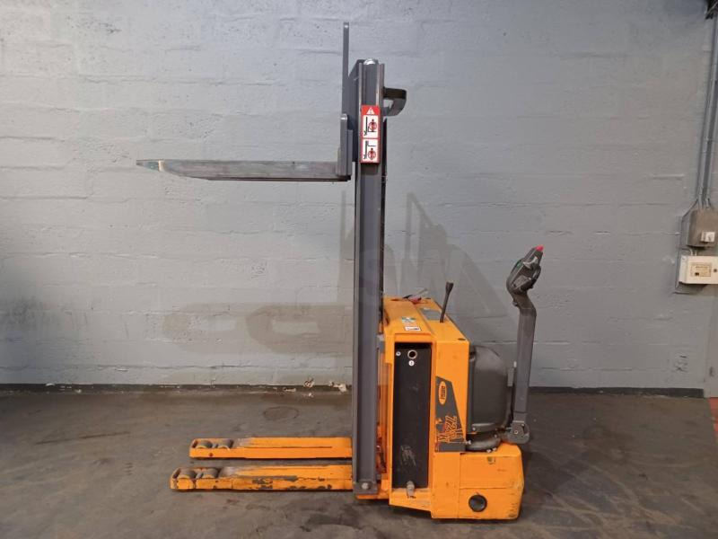 OMG 720K - Штабелер: фото 2 OMG 720K - Штабелер: фото 2