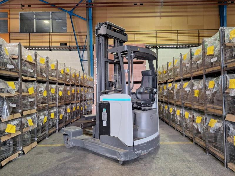UniCarriers 250DTFVRE635UFW - Четырехсторонний погрузчик: фото 4 UniCarriers 250DTFVRE635UFW - Четырехсторонний погрузчик: фото 4