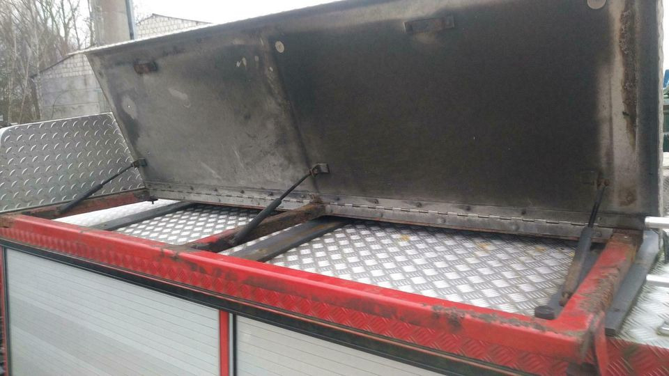 MAN TGA Abdeckung Sattelplatte - Рама/ Шасси для Грузовиков: фото 5 MAN TGA Abdeckung Sattelplatte - Рама/ Шасси для Грузовиков: фото 5