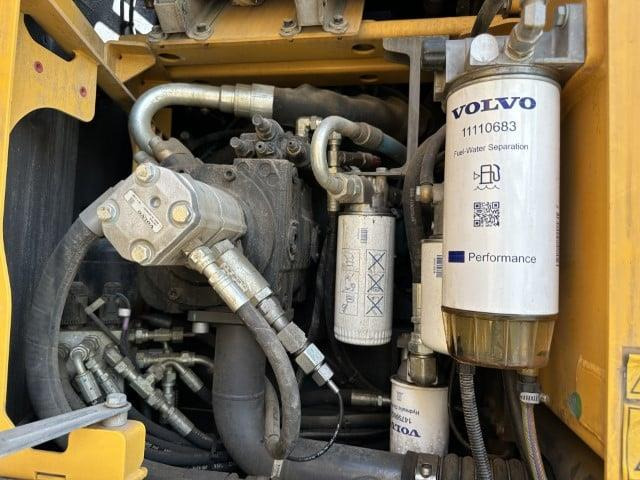 Volvo EWR150E - Колёсный экскаватор: фото 5 Volvo EWR150E - Колёсный экскаватор: фото 5