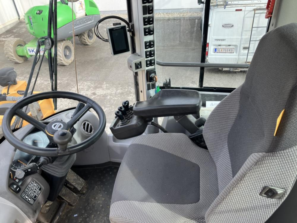 Колёсный погрузчик Volvo L180H: фото 13 Колёсный погрузчик Volvo L180H: фото 13