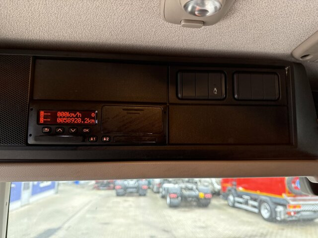 DAF CF 450 FAN 6x2 Pritsche mit Kran HIAB 188 E-6 - Автоманипулятор: фото 4 DAF CF 450 FAN 6x2 Pritsche mit Kran HIAB 188 E-6 - Автоманипулятор: фото 4