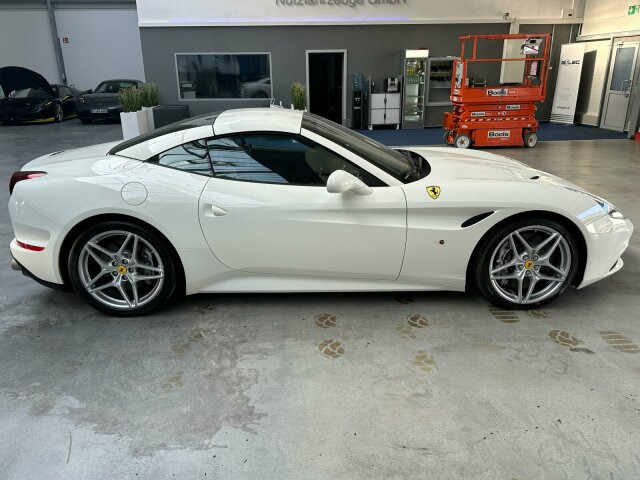 Кабриолет Ferrari F149 Cabrio: фото 9 Кабриолет Ferrari F149 Cabrio: фото 9