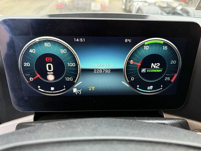 Mercedes-Benz Actros 2563 6x2 Euro 6 Abrollkipper Hyva 20-57-S - Грузовик-шасси: фото 2 Mercedes-Benz Actros 2563 6x2 Euro 6 Abrollkipper Hyva 20-57-S - Грузовик-шасси: фото 2