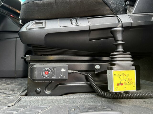 Mercedes-Benz ACTROS 1846 4x4 HAD Eur 6 Kipphydraulik Retarder - Тягач: фото 4 Mercedes-Benz ACTROS 1846 4x4 HAD Eur 6 Kipphydraulik Retarder - Тягач: фото 4