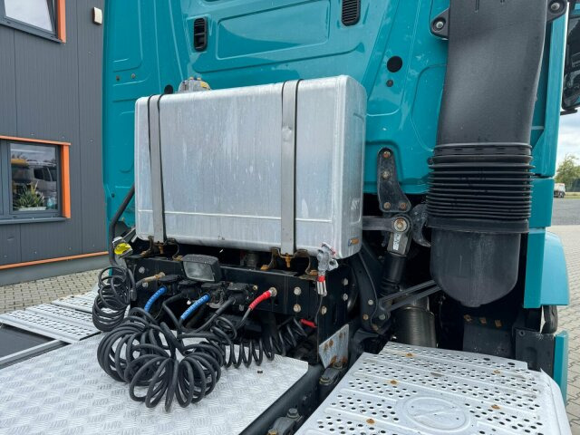 Mercedes-Benz Arocs 2142 4x4H SZM Euro 6 Kipphydraulik - Тягач: фото 4 Mercedes-Benz Arocs 2142 4x4H SZM Euro 6 Kipphydraulik - Тягач: фото 4