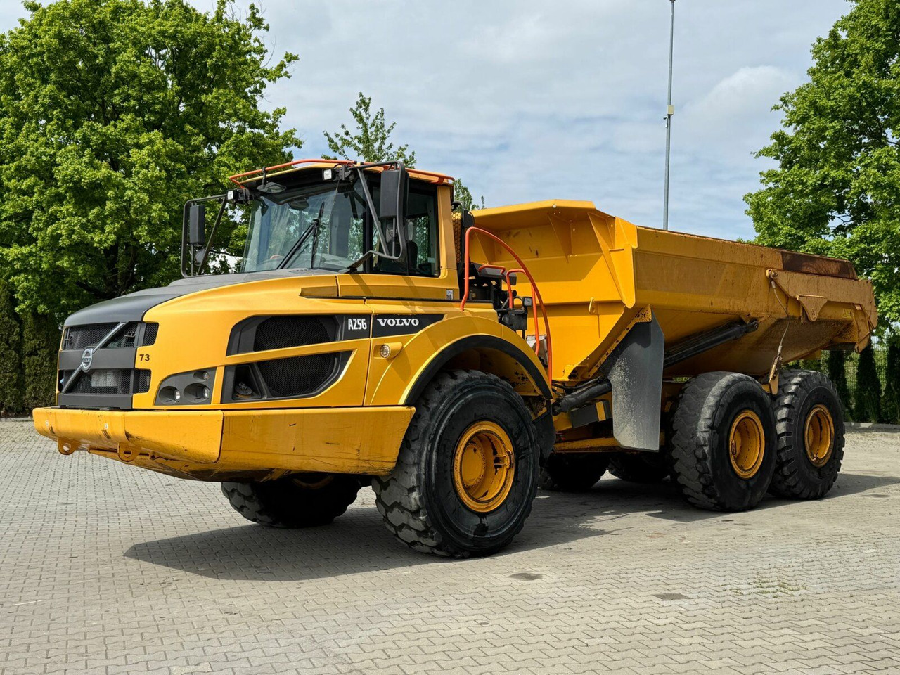 Volvo A25G Dumper 22,5 Ton 11.361 Stunden - Сочленённый самосвал: фото 2 Volvo A25G Dumper 22,5 Ton 11.361 Stunden - Сочленённый самосвал: фото 2