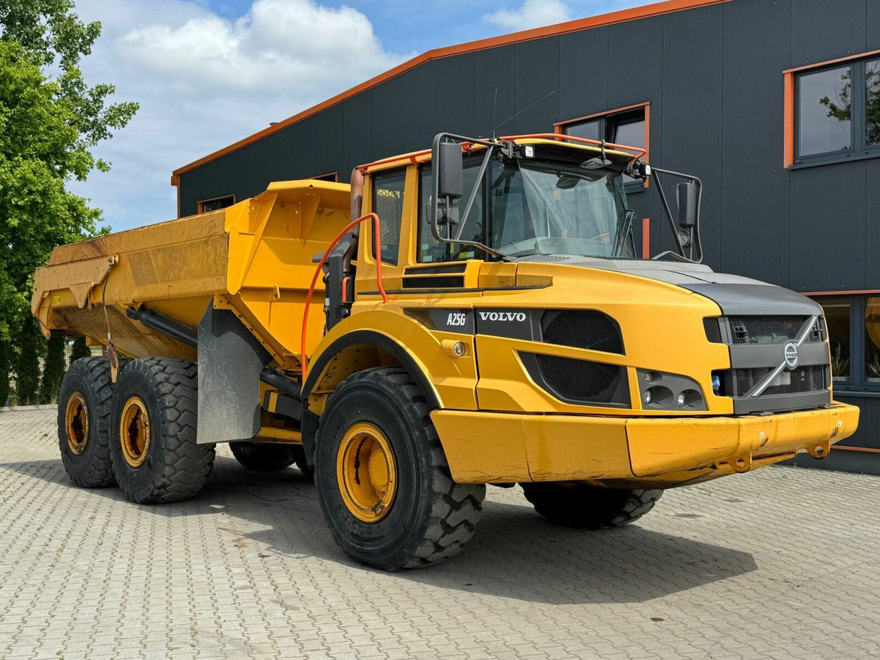 Volvo A25G Dumper 22,5 Ton 11.361 Stunden - Самосвал: фото 1 Volvo A25G Dumper 22,5 Ton 11.361 Stunden - Самосвал: фото 1