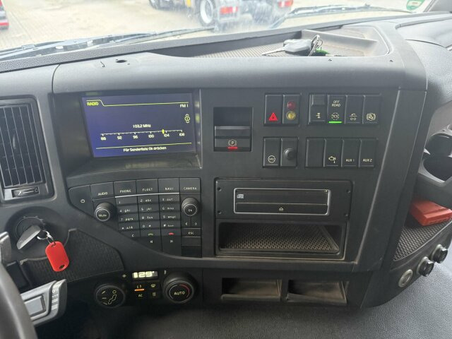 Volvo FMX 500 6x4 Kipper mit Kran Atlas 172.3E - A4 - Самосвал, Автоманипулятор: фото 3 Volvo FMX 500 6x4 Kipper mit Kran Atlas 172.3E - A4 - Самосвал, Автоманипулятор: фото 3