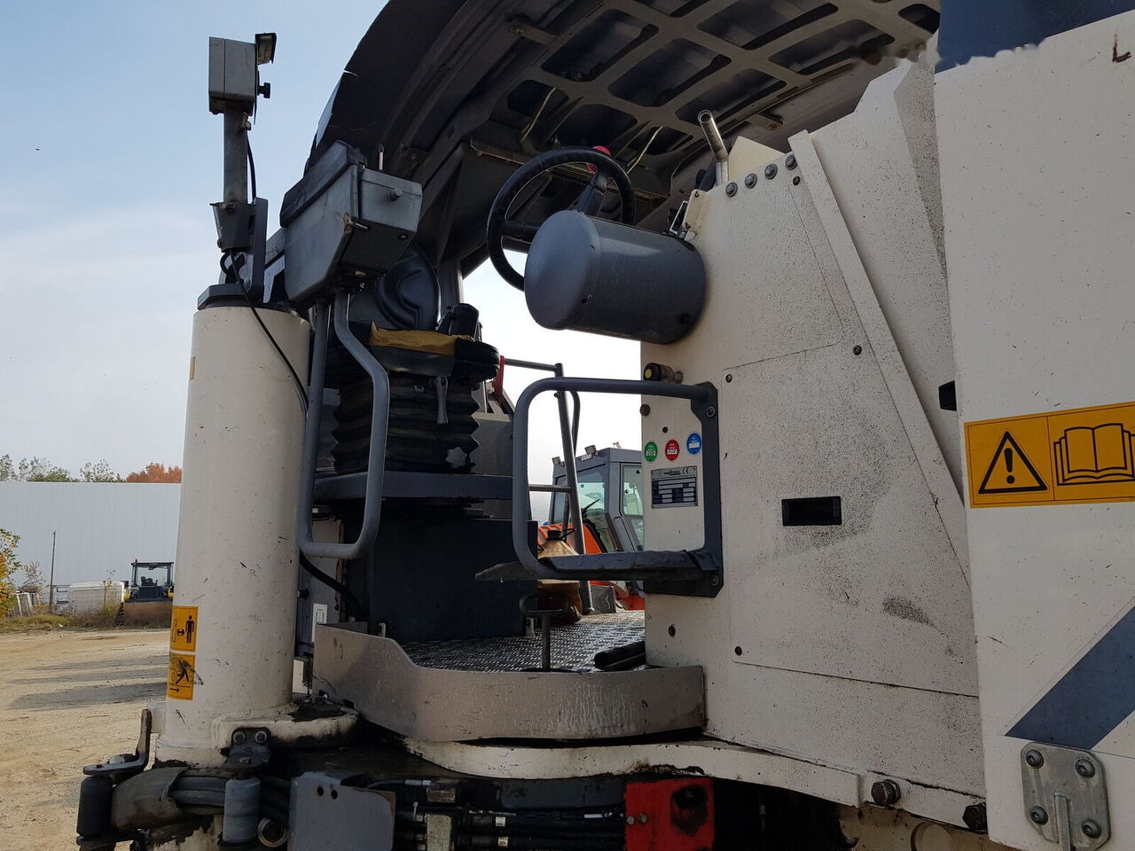 Wirtgen w100Fi - Дорожная фреза: фото 4 Wirtgen w100Fi - Дорожная фреза: фото 4