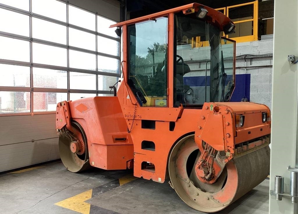 CAT CB 434 D - Дорожный каток: фото 1 CAT CB 434 D - Дорожный каток: фото 1