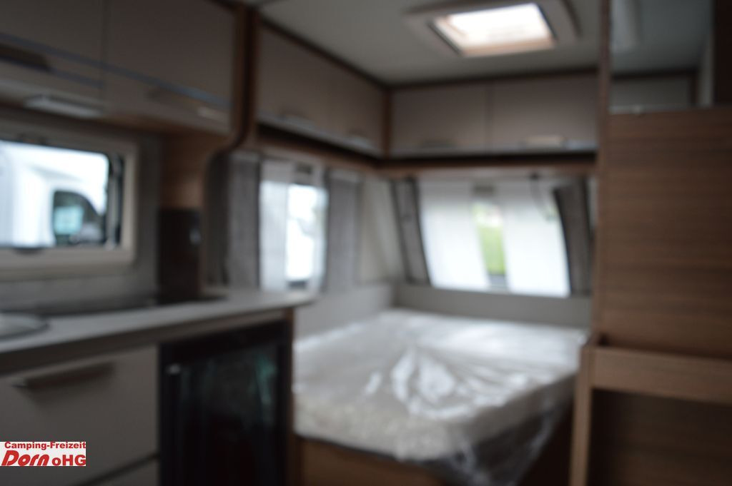 Прицеп дача Knaus Sport 450 FU Design Paket: фото 8