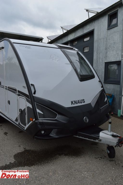 Knaus Sport&Fun 480 QL Black Selection Auflastung 1700 - Прицеп дача: фото 5 Knaus Sport&Fun 480 QL Black Selection Auflastung 1700 - Прицеп дача: фото 5
