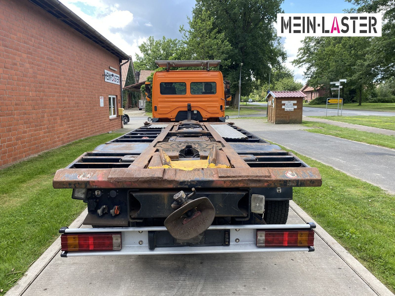 Mercedes-Benz Kamag Wiesel Umsetzter Sattelplatte - Грузовик-контейнеровоз/ Сменный кузов: фото 4 Mercedes-Benz Kamag Wiesel Umsetzter Sattelplatte - Грузовик-контейнеровоз/ Сменный кузов: фото 4