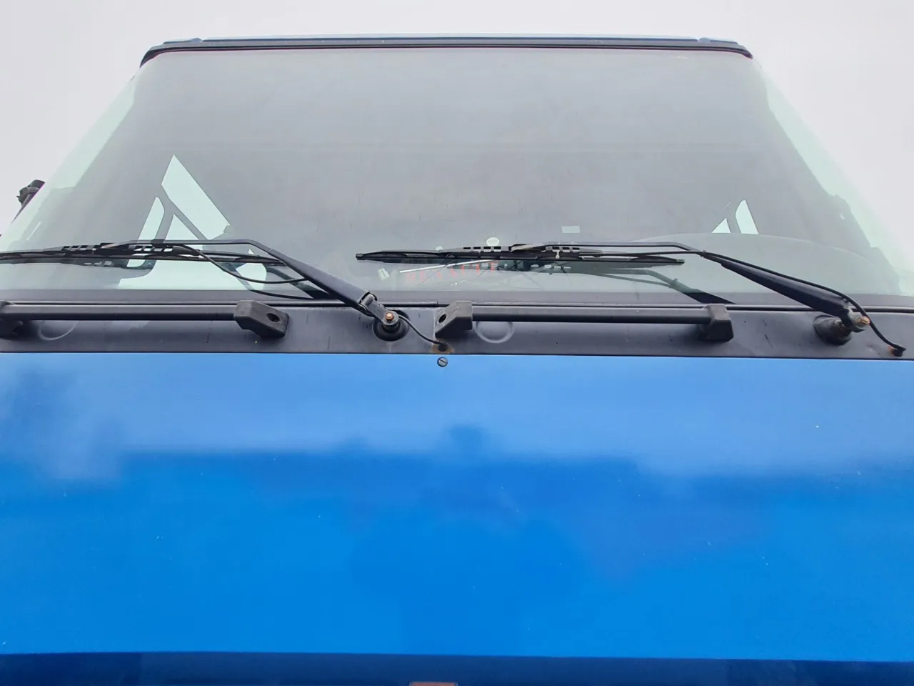 Грузовик бортовой/ Платформа RENAULT Magnum 430: фото 7