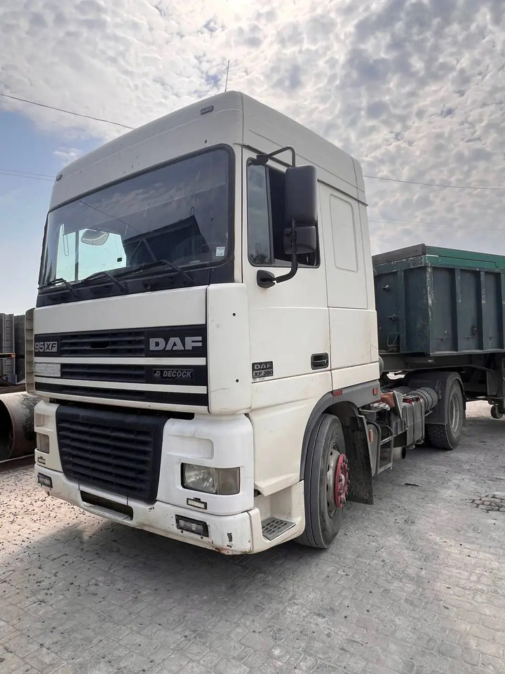 DAF XF 95.380 - Тягач: фото 1 DAF XF 95.380 - Тягач: фото 1