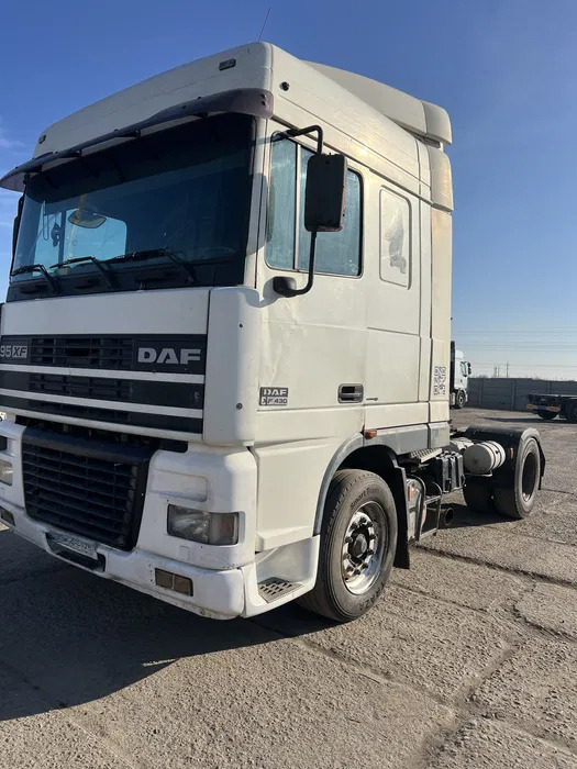 DAF XF 95.430 - Тягач: фото 2 DAF XF 95.430 - Тягач: фото 2