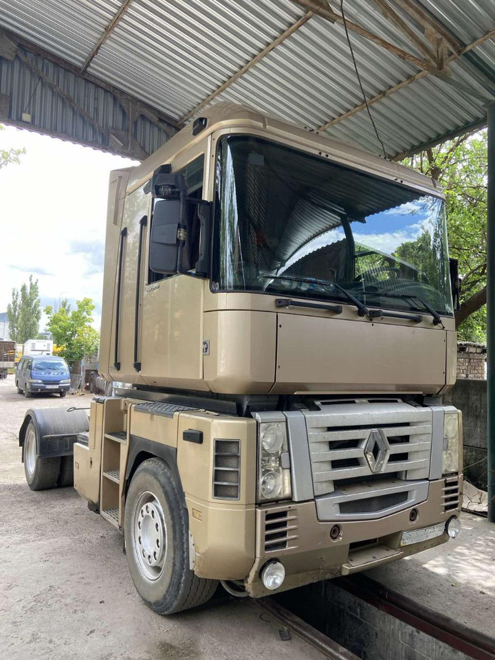 RENAULT Magnum 440 - Тягач: фото 1 RENAULT Magnum 440 - Тягач: фото 1