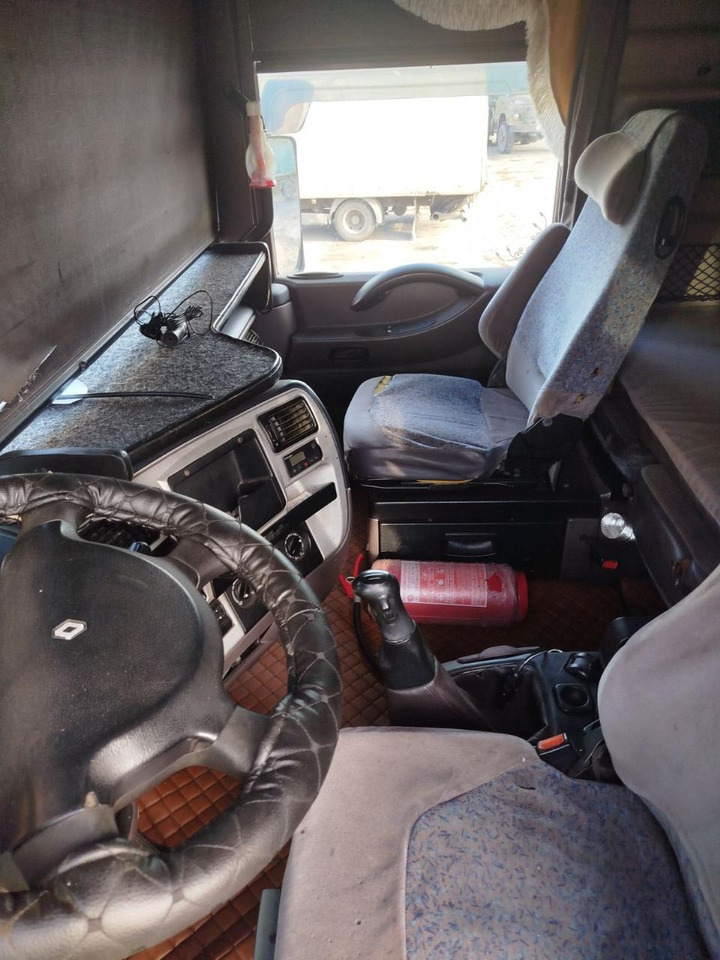 Тягач RENAULT Magnum 440 ID1573S: фото 11 Тягач RENAULT Magnum 440 ID1573S: фото 11