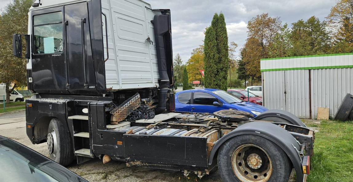 RENAULT Magnum 480 ID1672S - Тягач: фото 4 RENAULT Magnum 480 ID1672S - Тягач: фото 4