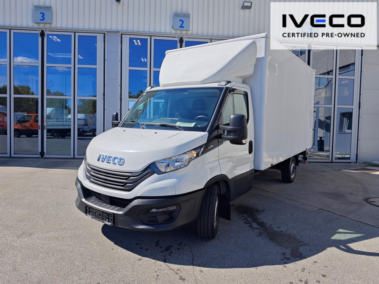 IVECO Koffr-LBW - Малотоннажный фургон: фото 1 IVECO Koffr-LBW - Малотоннажный фургон: фото 1