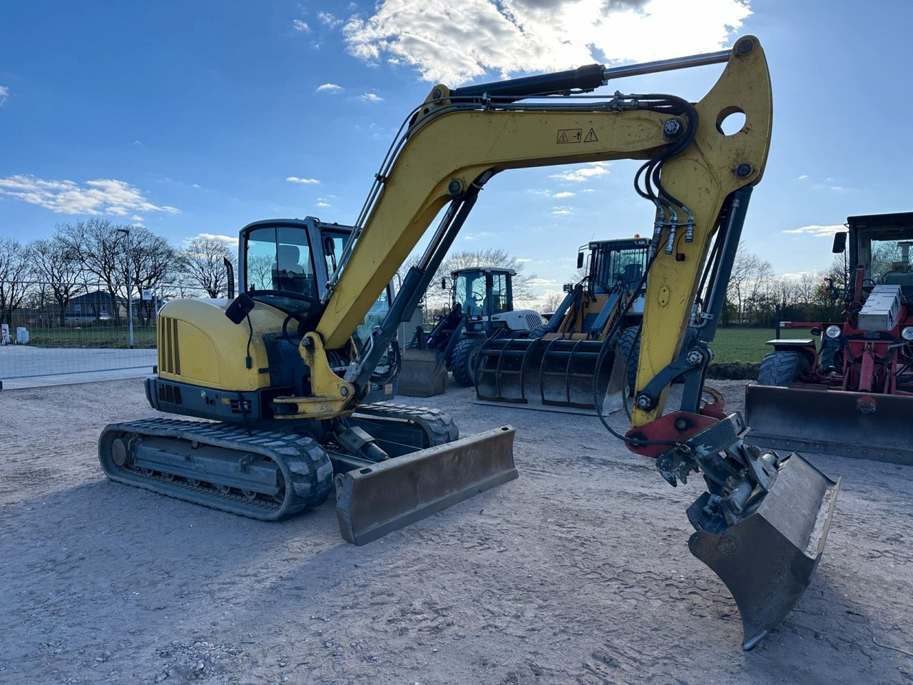 WACKER EZ 80 Top Zustand GLV -Tieflöffel German machine - Мини-экскаватор: фото 4 WACKER EZ 80 Top Zustand GLV -Tieflöffel German machine - Мини-экскаватор: фото 4
