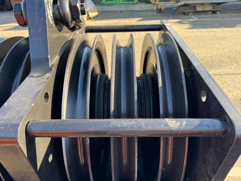 Kobelco CKE 2500 - Кран-манипулятор для Строительной техники: фото 5 Kobelco CKE 2500 - Кран-манипулятор для Строительной техники: фото 5