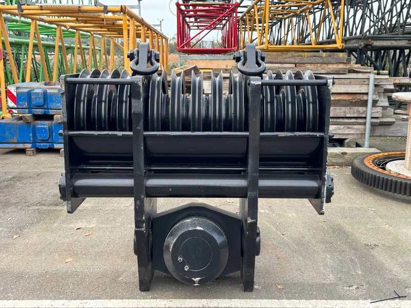 Kobelco CKE 2500 - Кран-манипулятор для Строительной техники: фото 3 Kobelco CKE 2500 - Кран-манипулятор для Строительной техники: фото 3