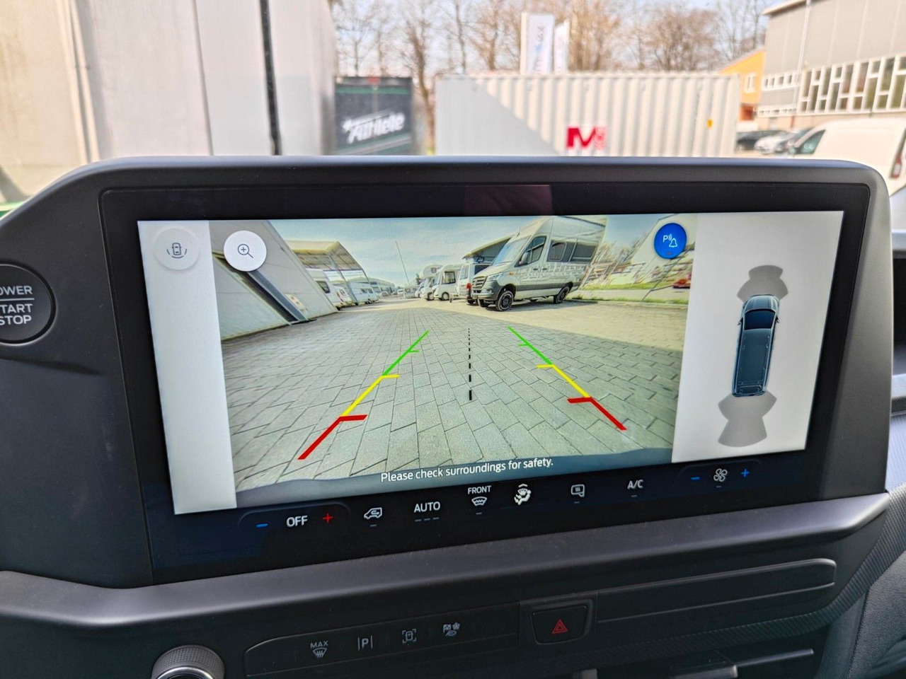 Легковой фургон Ford Custom Trend 280 L1H1 110 PS: фото 8 Легковой фургон Ford Custom Trend 280 L1H1 110 PS: фото 8