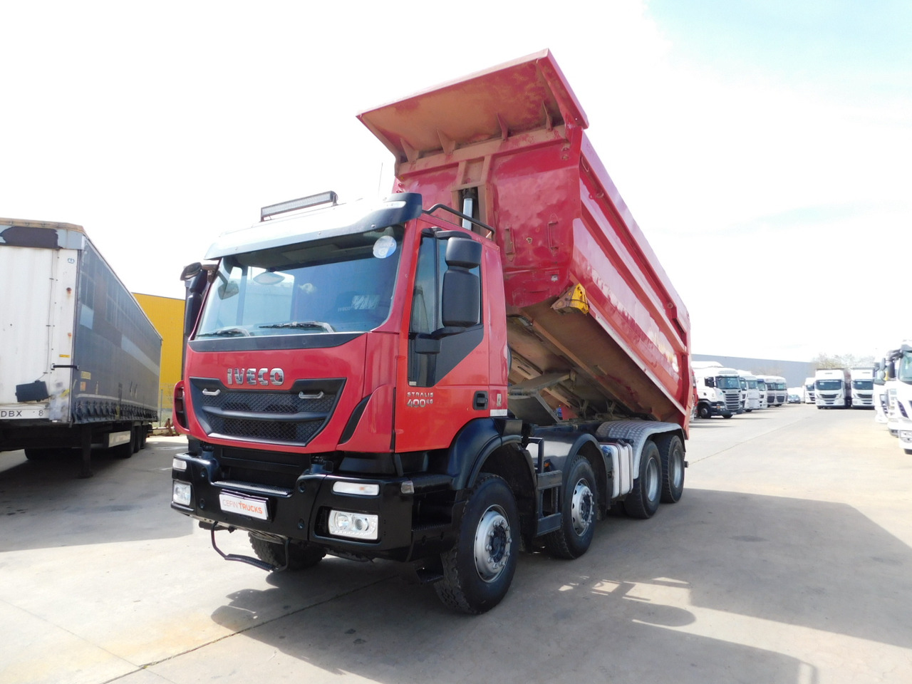 Iveco Trakker 450 - Самосвал: фото 1 Iveco Trakker 450 - Самосвал: фото 1