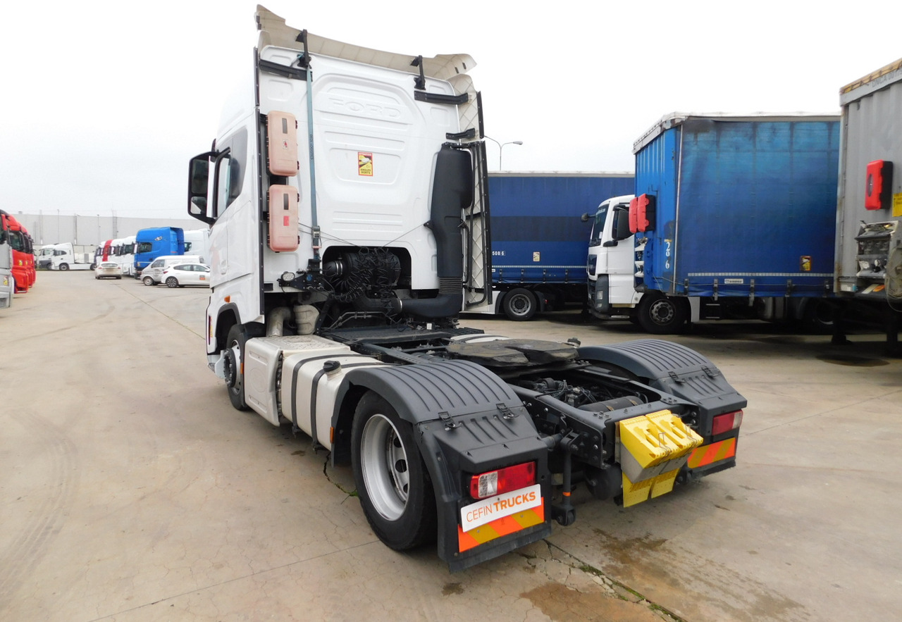 Ford F max ll 4x2 scab e6 12tx2620 - Тягач: фото 4 Ford F max ll 4x2 scab e6 12tx2620 - Тягач: фото 4