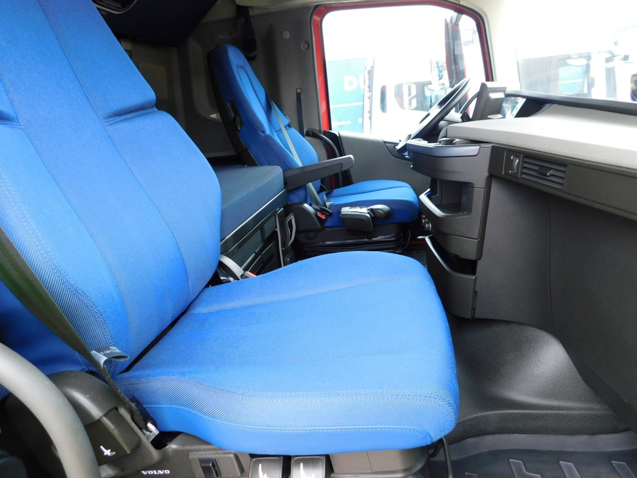 Volvo Fh - Тягач: фото 5 Volvo Fh - Тягач: фото 5