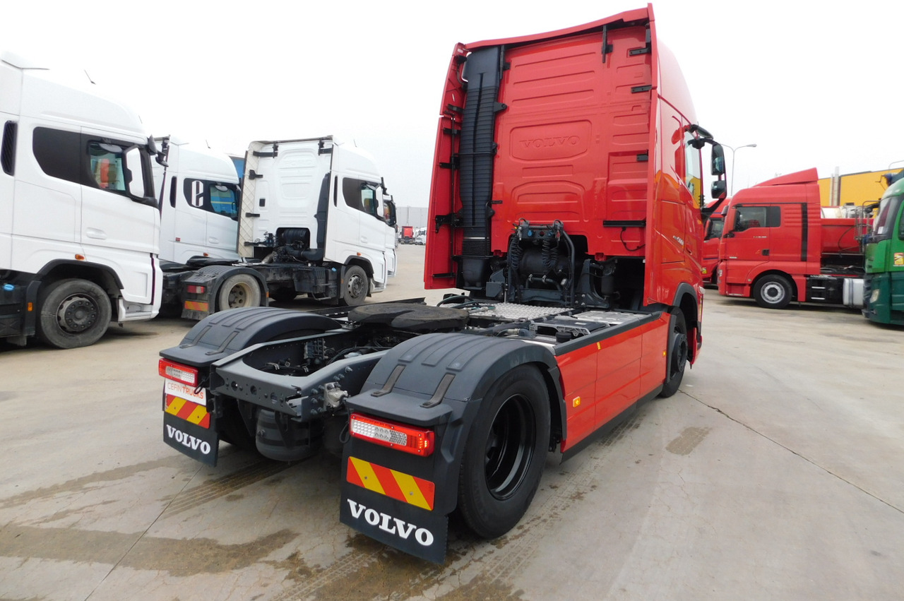 Volvo Fh - Тягач: фото 3 Volvo Fh - Тягач: фото 3