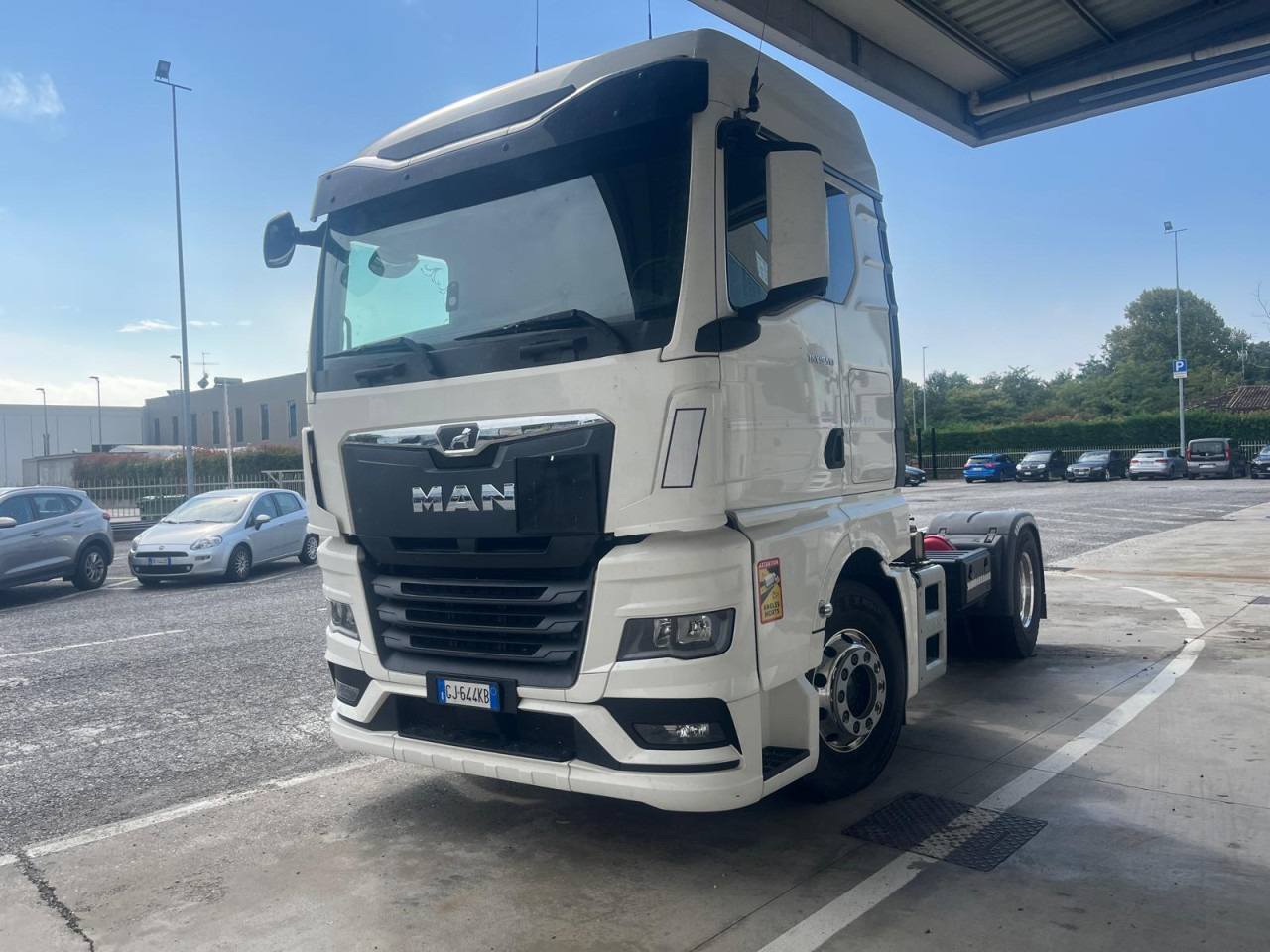 MAN TGX 18.510 4x2 BL SA ADR FL EXII EXIII Euro6 Klima - Тягач: фото 4 MAN TGX 18.510 4x2 BL SA ADR FL EXII EXIII Euro6 Klima - Тягач: фото 4