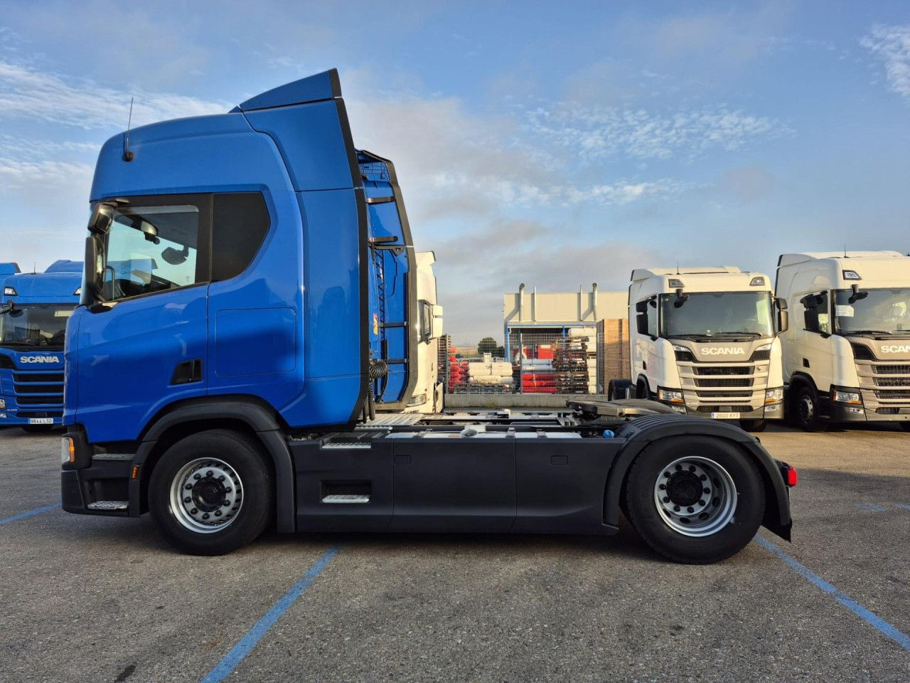 Scania R450 - Тягач: фото 3 Scania R450 - Тягач: фото 3