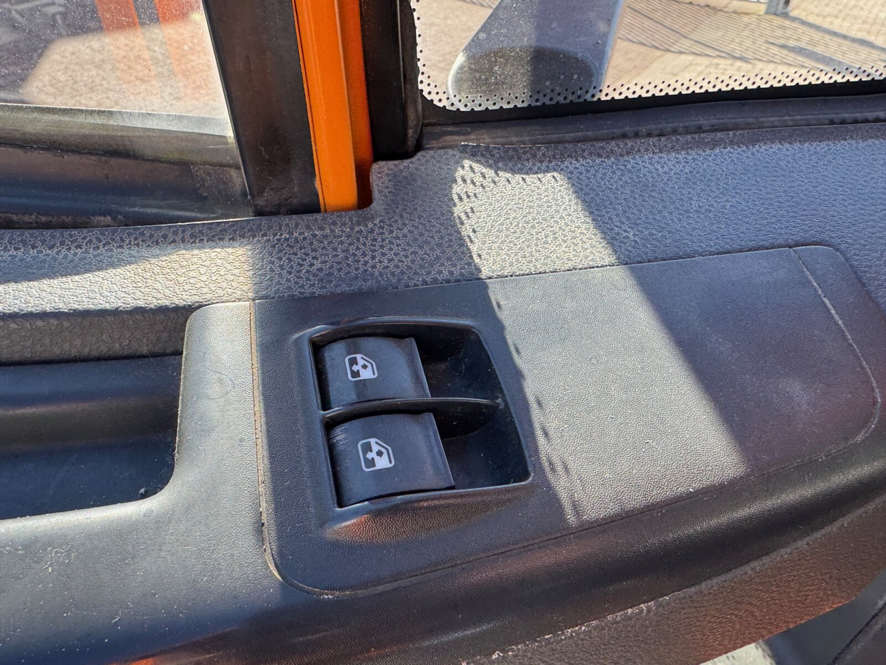 Новый Крюковой мультилифт Euro Cargo 160E25 4x2 Euro Cargo 160E25 4x2, HIAB Abroller: фото 6