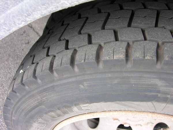 Грузовик с закрытым кузовом Iveco EuroCargo 120E/21 EuroCargo 120E/21: фото 10