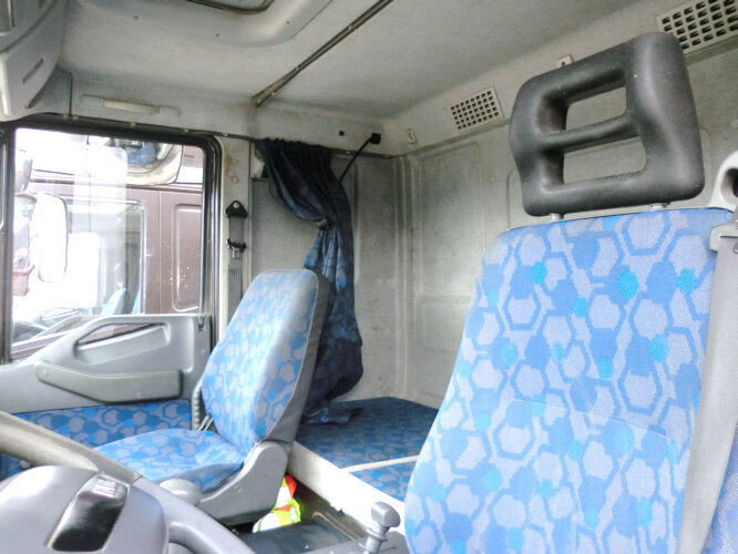 Грузовик с закрытым кузовом Iveco EuroCargo 75 E 17/4x2 EuroCargo 75 E 17/4x2, 6x VORHANDEN!: фото 6
