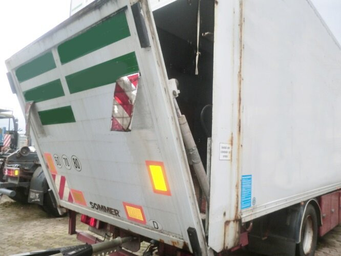 Грузовик с закрытым кузовом Iveco EuroTech 190E40 4x2 Euro Tech 190E40, Möbelkoffer, 49 cbm: фото 6