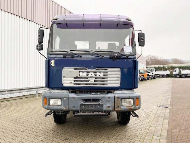 MAN T40 26.364/414 6x4, 6-Zylinder T40 26.364/414 6x4, 6-Zylinder - Грузовик-шасси: фото 4 MAN T40 26.364/414 6x4, 6-Zylinder T40 26.364/414 6x4, 6-Zylinder - Грузовик-шасси: фото 4