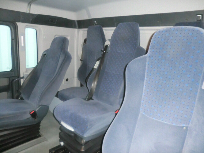 MAN TGA 18.350 4x2 LL TGA 18.350 4x2 LL, Fahrschule - Грузовик-контейнеровоз/ Сменный кузов: фото 5 MAN TGA 18.350 4x2 LL TGA 18.350 4x2 LL, Fahrschule - Грузовик-контейнеровоз/ Сменный кузов: фото 5