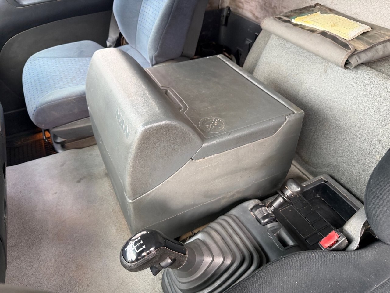 MAN TGA 26.400 6X4 BB TGA 26.400 6X4 BB, Intarder - Самосвал: фото 3 MAN TGA 26.400 6X4 BB TGA 26.400 6X4 BB, Intarder - Самосвал: фото 3