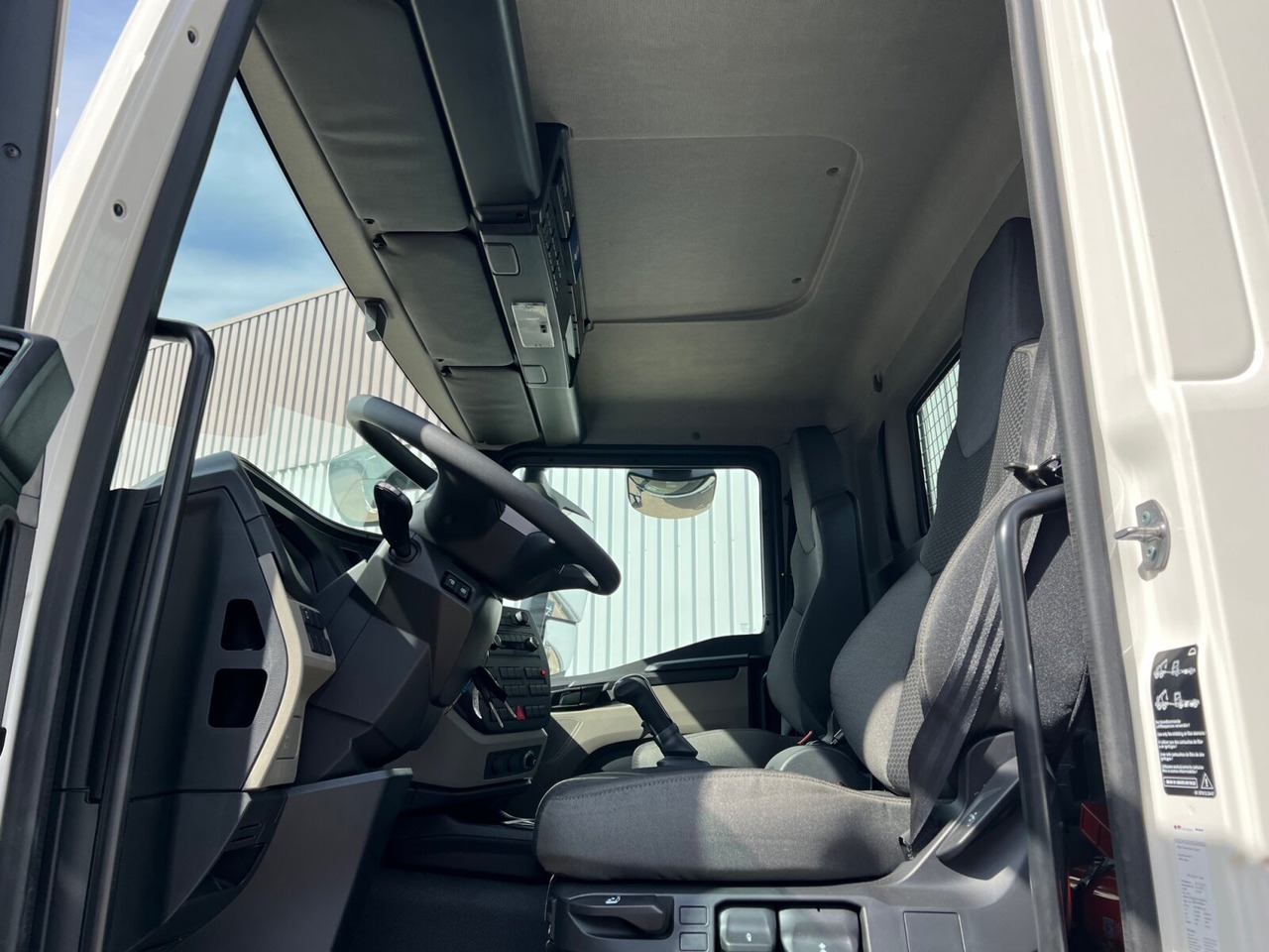 MAN TGM 18.250/340 4x2 BL CH TGM 18.250/340 4x2 BL CH, Funk, 2x VORHANDEN - Крюковой мультилифт: фото 4 MAN TGM 18.250/340 4x2 BL CH TGM 18.250/340 4x2 BL CH, Funk, 2x VORHANDEN - Крюковой мультилифт: фото 4