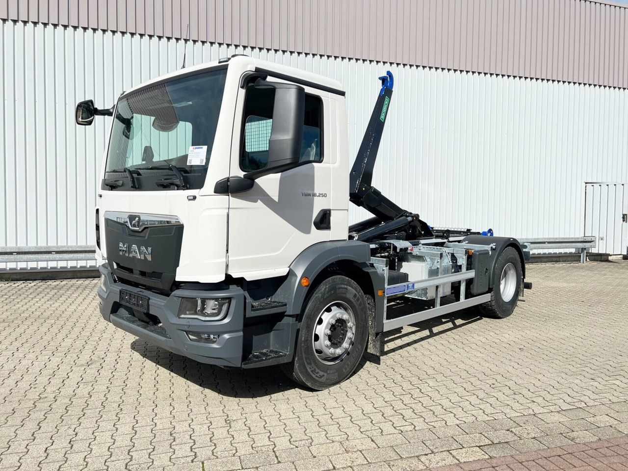 MAN TGM 18.250/340 4x2 BL CH TGM 18.250/340 4x2 BL CH, Funk - Крюковой мультилифт: фото 1 MAN TGM 18.250/340 4x2 BL CH TGM 18.250/340 4x2 BL CH, Funk - Крюковой мультилифт: фото 1