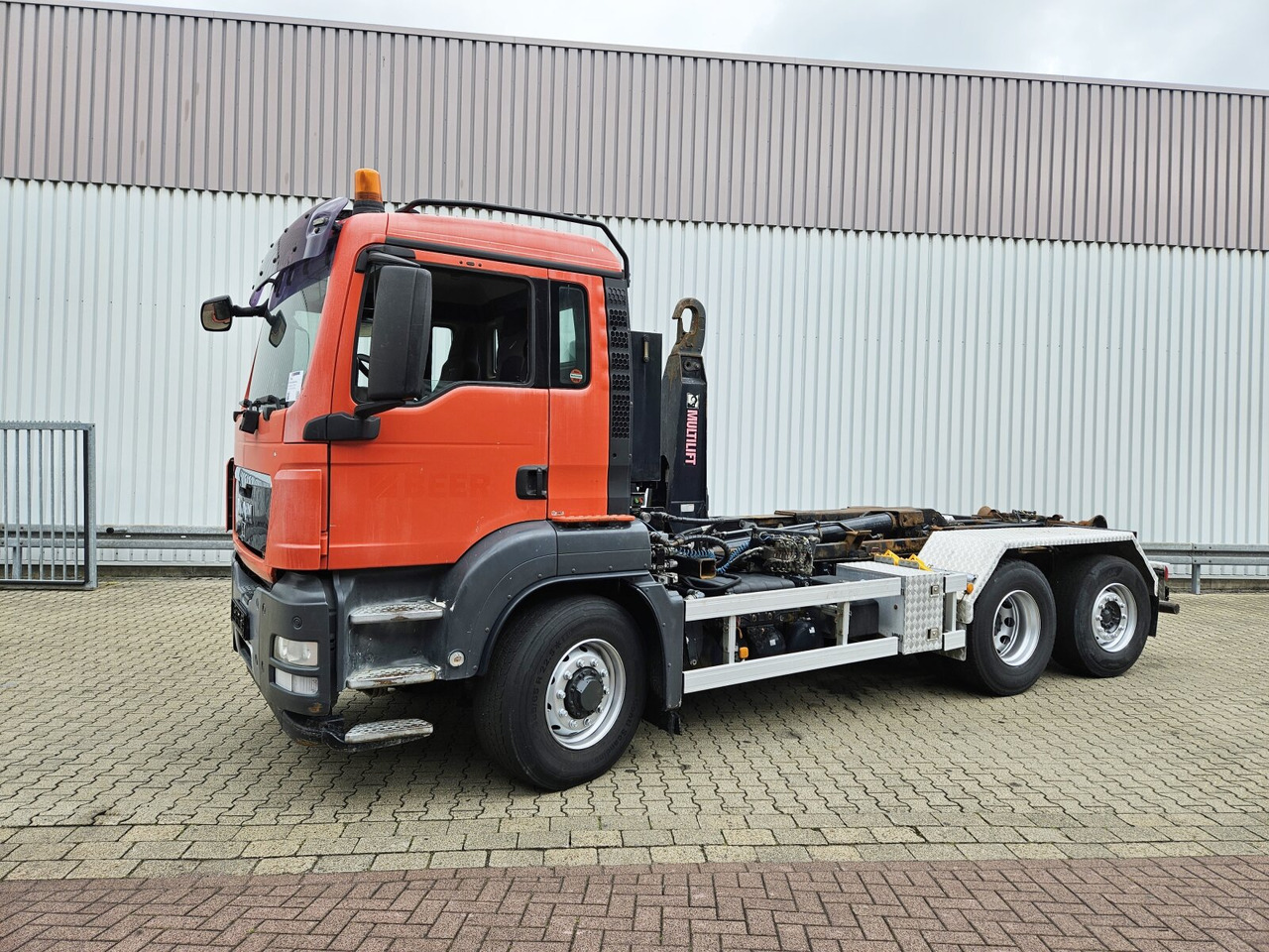MAN TGS 26.480 6x4H-4 BL TGS 26.480 6x4H-4 BL, Multilift Abroller HydroDrive, Lenk-/Liftachse, Wechselfahrzeug - Крюковой мультилифт: фото 1 MAN TGS 26.480 6x4H-4 BL TGS 26.480 6x4H-4 BL, Multilift Abroller HydroDrive, Lenk-/Liftachse, Wechselfahrzeug - Крюковой мультилифт: фото 1
